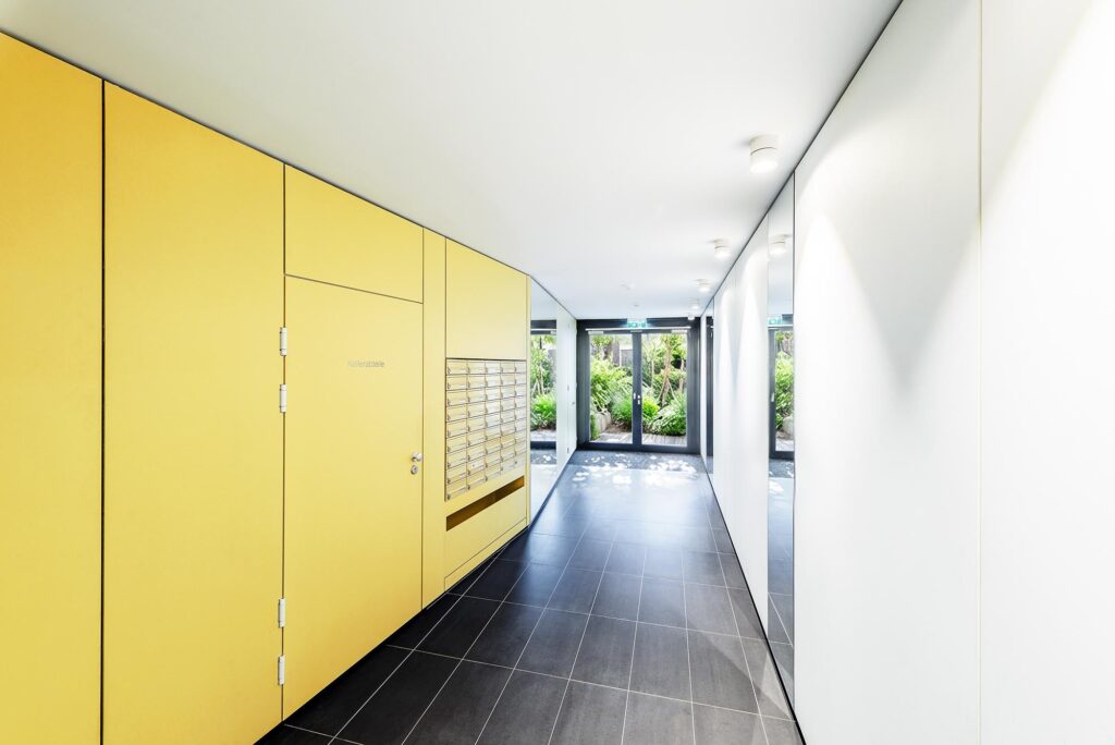 Eingangsbereich eines Mietshauses in Wien